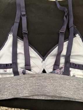 lululemon athletica Heather Gray & Navy Strappy Sports Bra